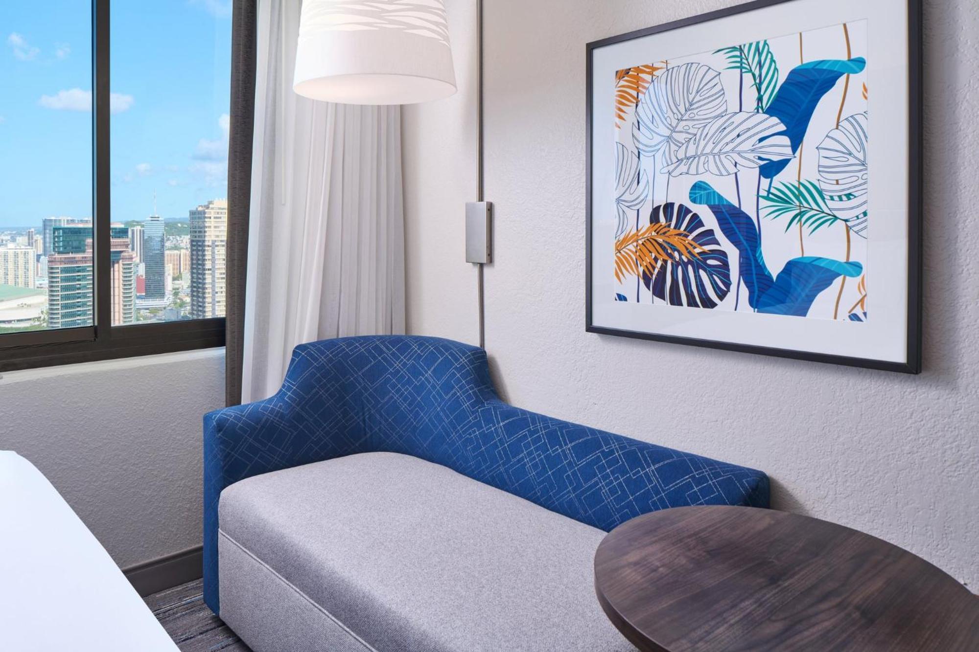 Holiday Inn Express Waikiki By Ihg Honolulu Exterior foto